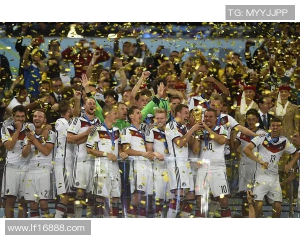 2002年世界杯德国队与沙特队精彩对决比分回顾与分析 2002年世界杯德国队与沙特队精彩对决比分回顾与分析