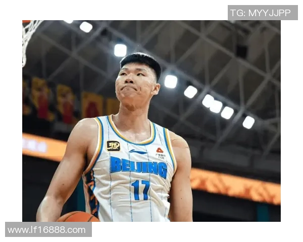 范子铭：从篮球新星到职业生涯的璀璨之路与未来展望