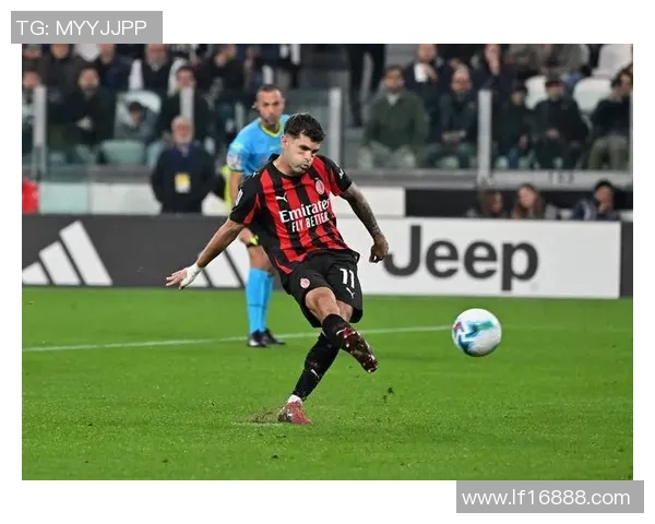 尤文图斯队与AC米兰激战正酣谁能在意甲赛场笑到最后