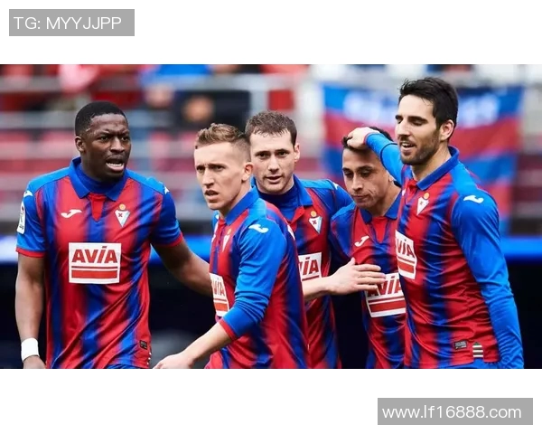 拉斯帕迎战埃瓦尔争夺西乙联赛关键三分之战