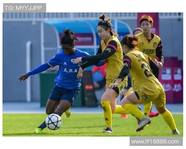 武汉梅县足球对决现场直播精彩瞬间全程回顾与分析