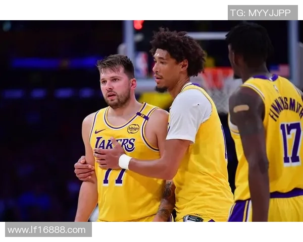 湖人对决猛龙的精彩较量今日上演球迷期待一场激烈的篮球盛宴