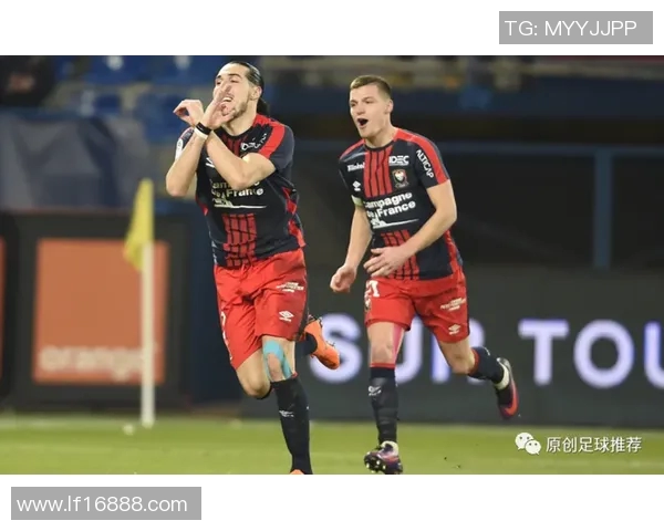 卡昂与里尔比赛分析及双方近期状态对比探讨 卡昂与里尔比赛分析及双方近期状态对比探讨